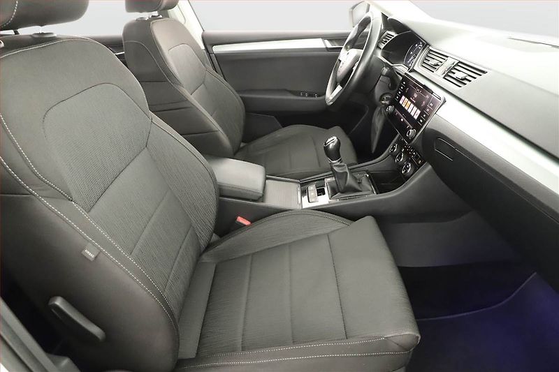 Škoda Superb (2019) 2.0 TDI, Tempomat - fotka 7 z 19