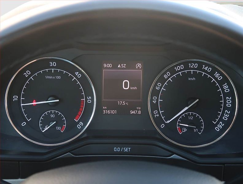 Škoda Superb (2016) Style Plus 2.0 TDI, Automat - fotka 11 z 26