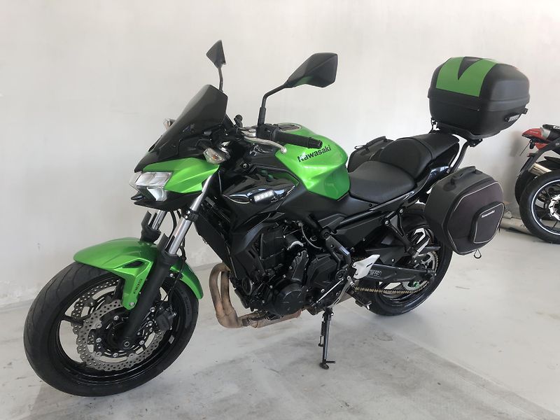 Kawasaki Z 650 - fotka 4 z 21