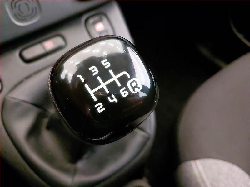 Fiat Panda (2023) 1.0 FireFly, Serv.kniha, Kůže - fotka 15 z 17