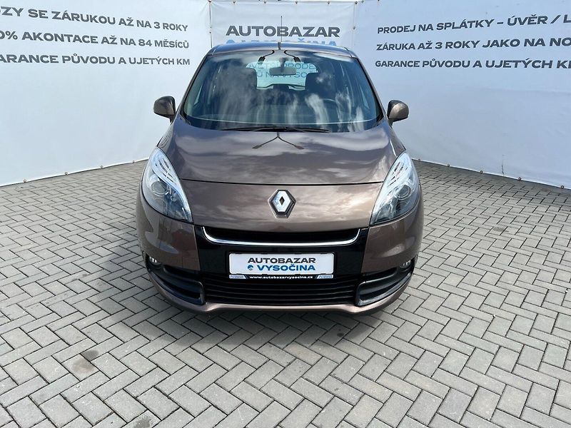 Renault Scénic (2012) 1.6i 16V 81kW Klima! Tažné! - fotka 2 z 28