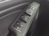 Mercedes-Benz Třídy A (2016) A 200, Automat, Serv.kniha - náhled 17