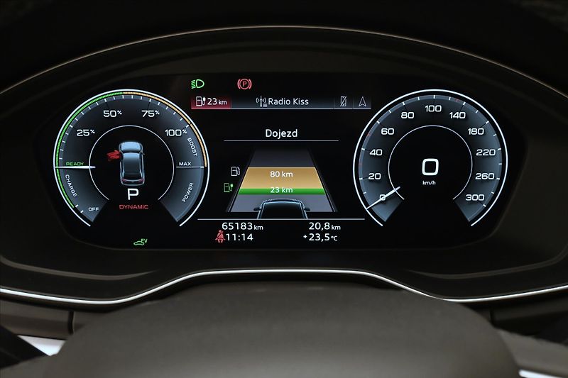 Audi Q5 2,0 50TFSIe 195kW 4x4 S-Tronic - fotka 16 z 32
