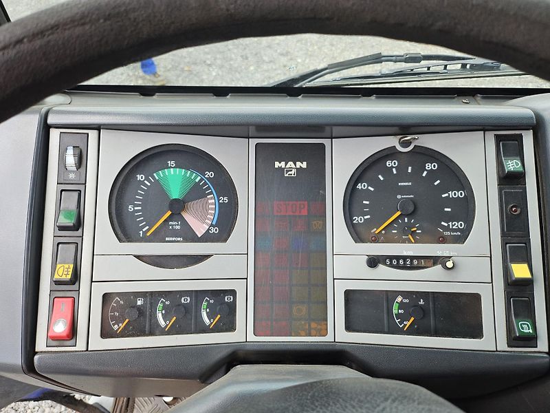 MAN L2000 (2005) + kontejner na uhlí  - fotka 23 z 40