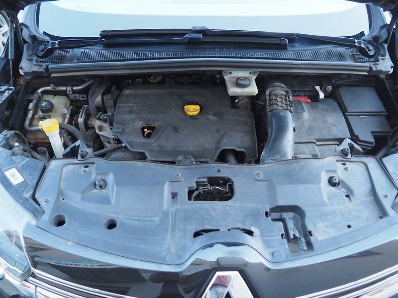 Renault Espace (2016) 1.6 dCi Init.Paris,7MÍST,Tažné - fotka 47 z 47