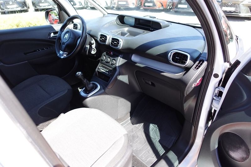 Citroën C3 Picasso 1,4VTi 70kW M/T Exclusive - fotka 11 z 26