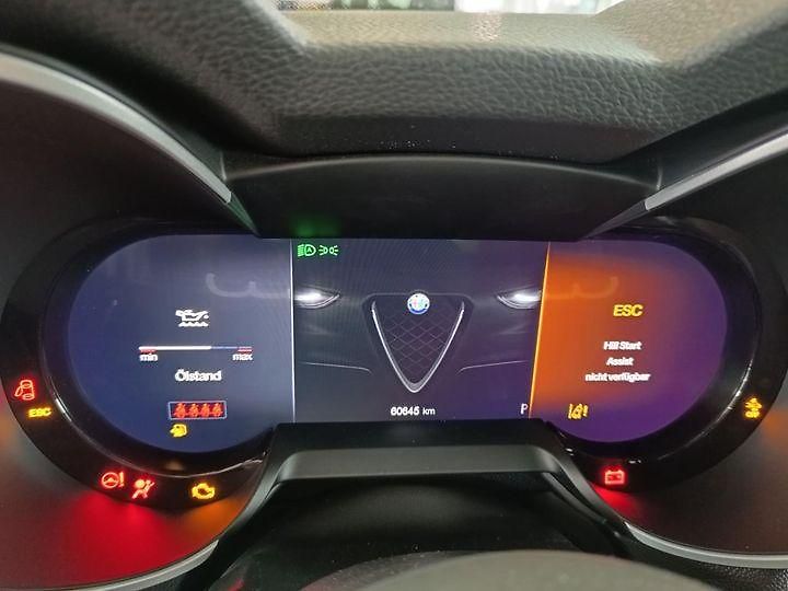 Alfa Romeo Stelvio 2.2 Diesel 16V 154kW - fotka 11 z 14