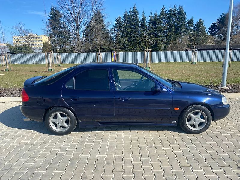Ford Mondeo (1998) - fotka 4 z 40