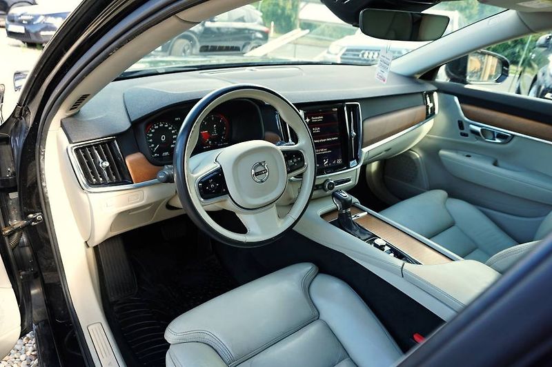 Volvo V90 (2019) INSCRIPTION POLESTAR 2,0D5 173 - fotka 34 z 60