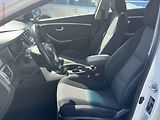 Hyundai i30 (2017) 1.6 GDI, 2.maj,ČR, servis - náhled 9