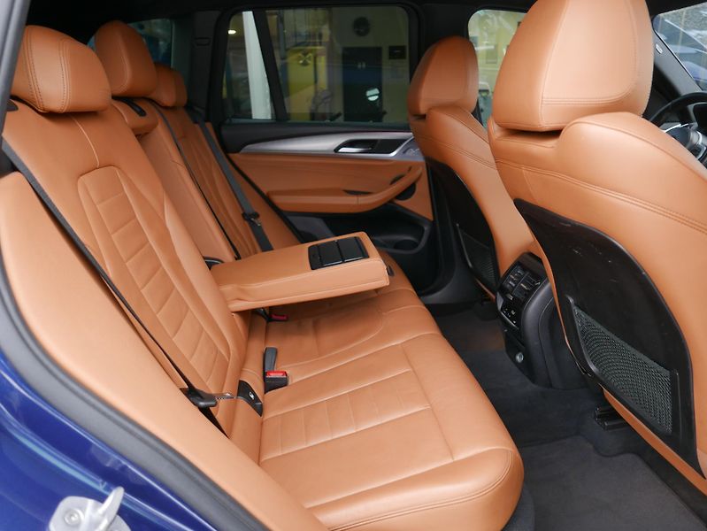BMW X3 xDrive 20d REZERVACE - fotka 26 z 43
