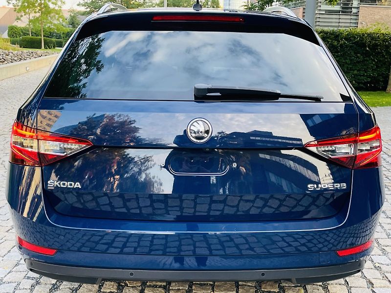 Škoda Superb 2.0TDI DSG TAŽNÉ NEZÁVISLE TOP - fotka 16 z 53