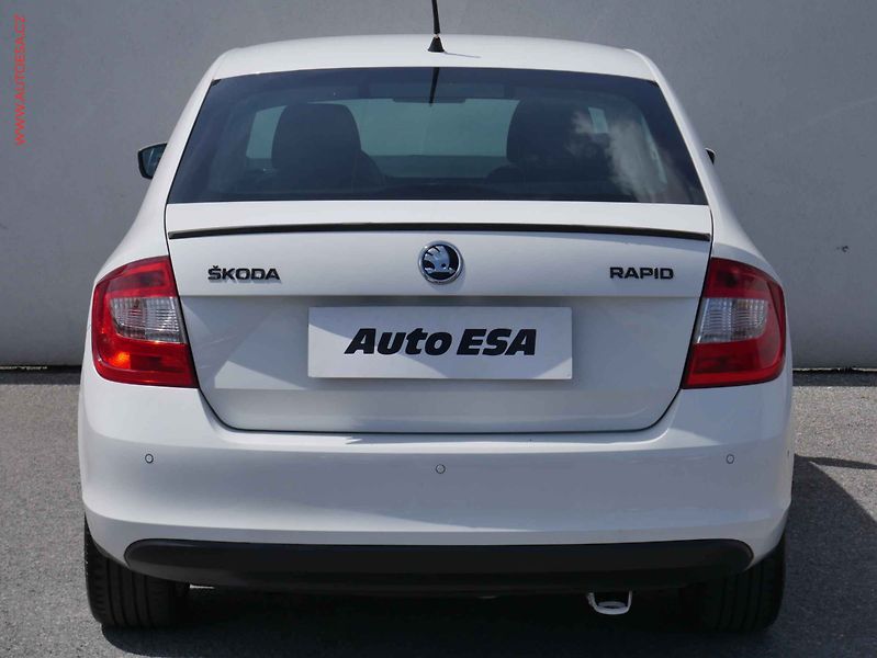 Škoda Rapid (2014) 1.6 TDi, ČR, AC - fotka 5 z 18