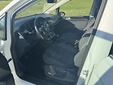 Volkswagen Touran (2017) - náhled 10