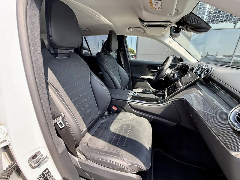 Mercedes-Benz GLC (2025) 200 d 4MATIC - fotka 36 z 45
