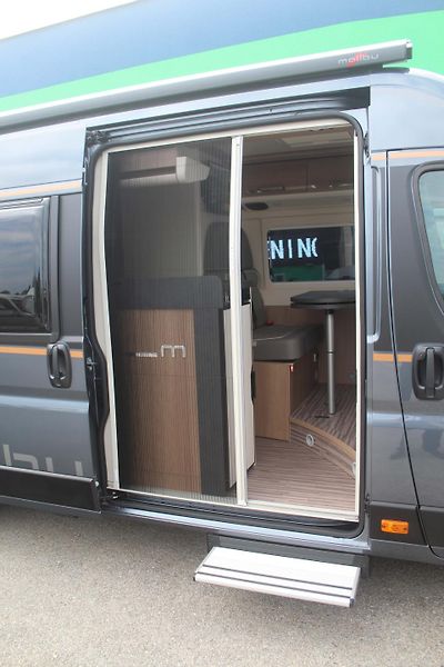 Malibu (2025) Van 640 LE First Class - fotka 54 z 54