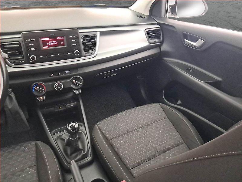 Kia Rio (2021) 1.2 DPI, ČR,1.maj, Serv.kniha - fotka 8 z 16