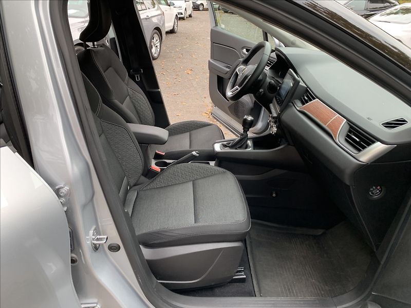 Renault Captur 1,3 TCE ZEN,ČR,1.MAJ,SERVISKA - fotka 15 z 19