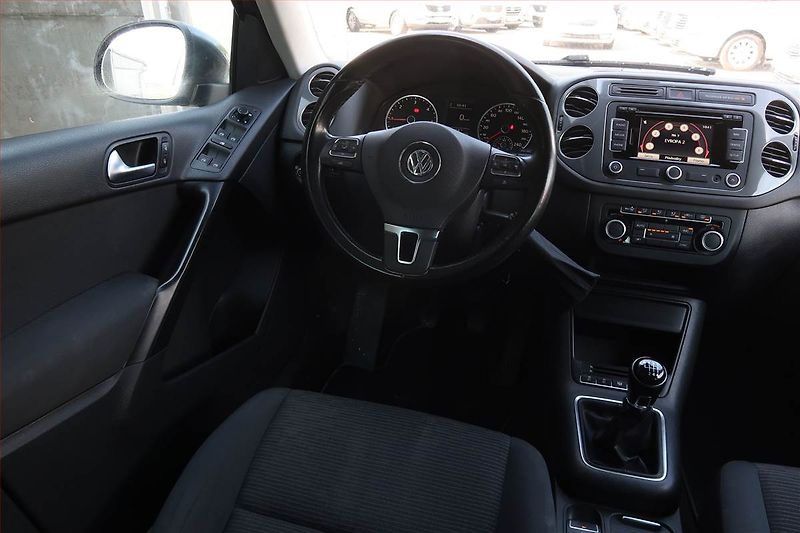 Volkswagen Tiguan (2013) 2.0 TDI, Navi, Tempomat - fotka 7 z 19
