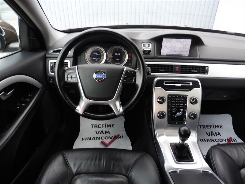 Volvo XC70 2,4 D Summum AWD, Navi... - fotka 10 z 16