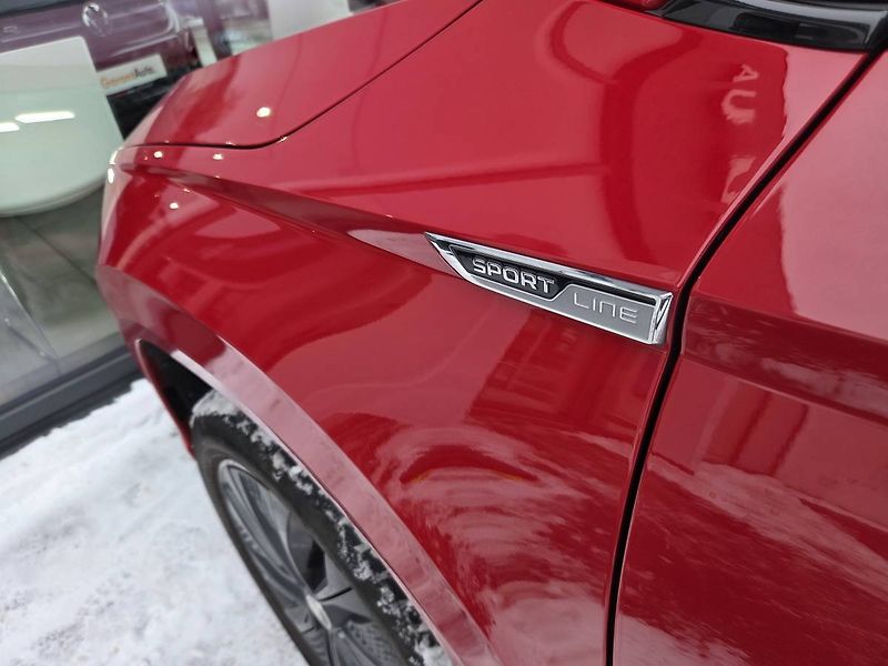 Škoda Karoq Sportline 1.5 TSI DSG tažné - fotka 11 z 45