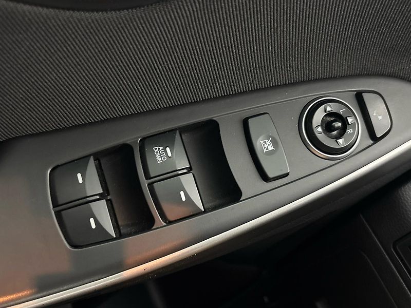 Hyundai i30 Hatchback - fotka 21 z 27
