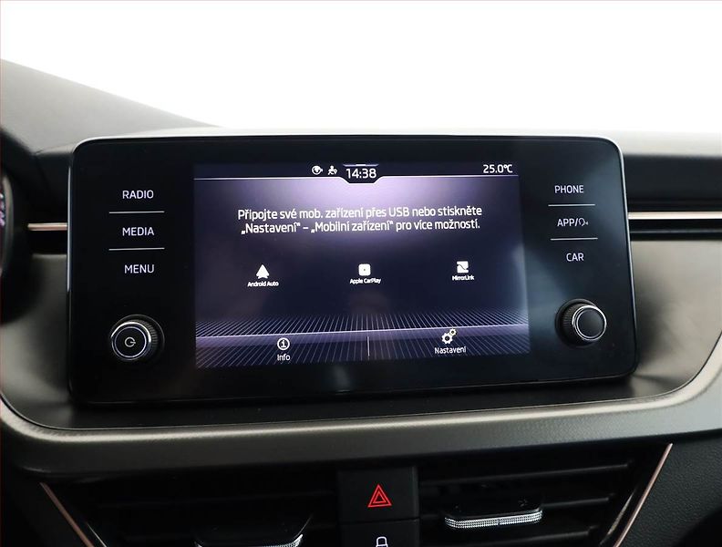 Škoda Kamiq (2022) Style 1.5 TSI - fotka 14 z 19