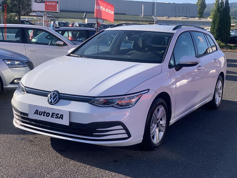 Volkswagen Golf (2021) 2.0TDi, 1.maj,ČR, Life - fotka 3 z 22