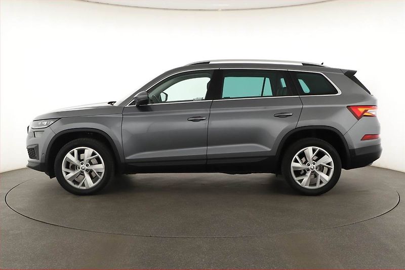Škoda Kodiaq (2023) 2.0 TDI - fotka 3 z 27