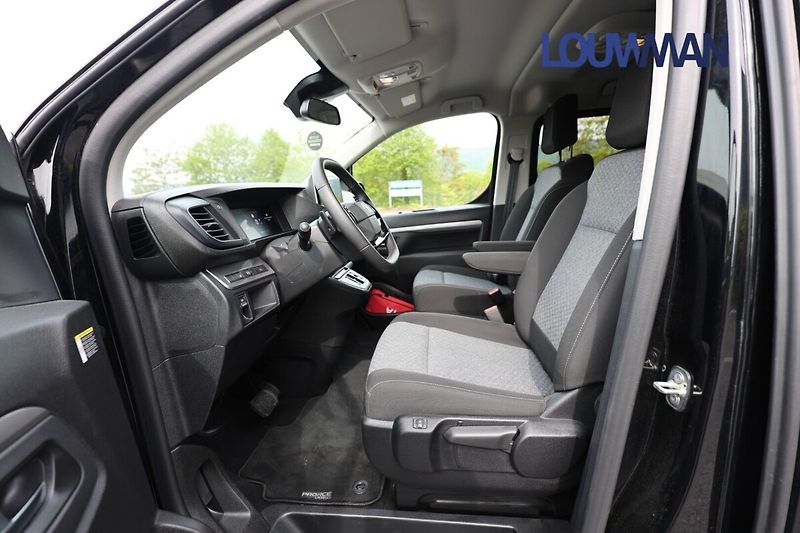 Toyota ProAce Verso 5D - L1 - 2.0L Diesel  - 8 AT - fotka 13 z 25