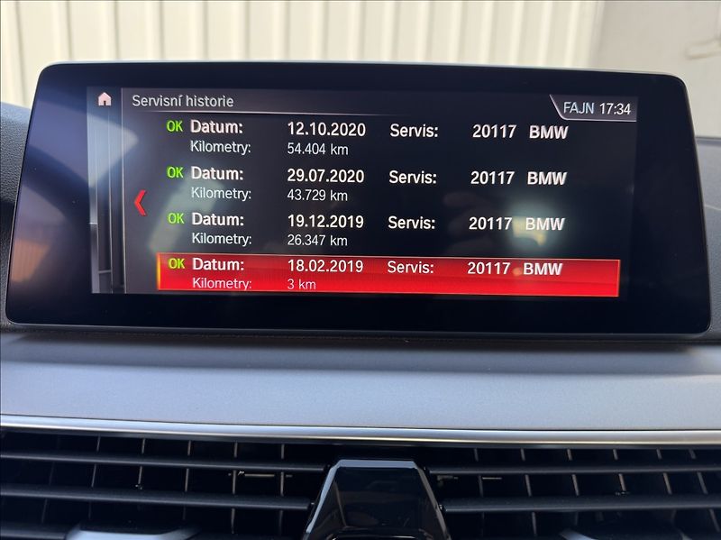 BMW Řada 5 3,0 d,xDrive,195kW,2.maj.,ČR - fotka 40 z 50