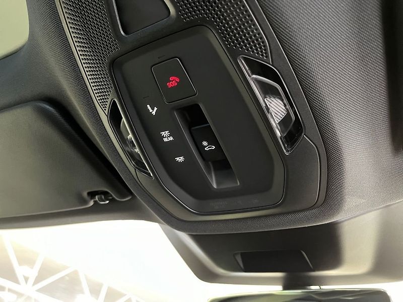 Audi A6 TDI q S-Line Tech Pro Vzduch - fotka 18 z 19