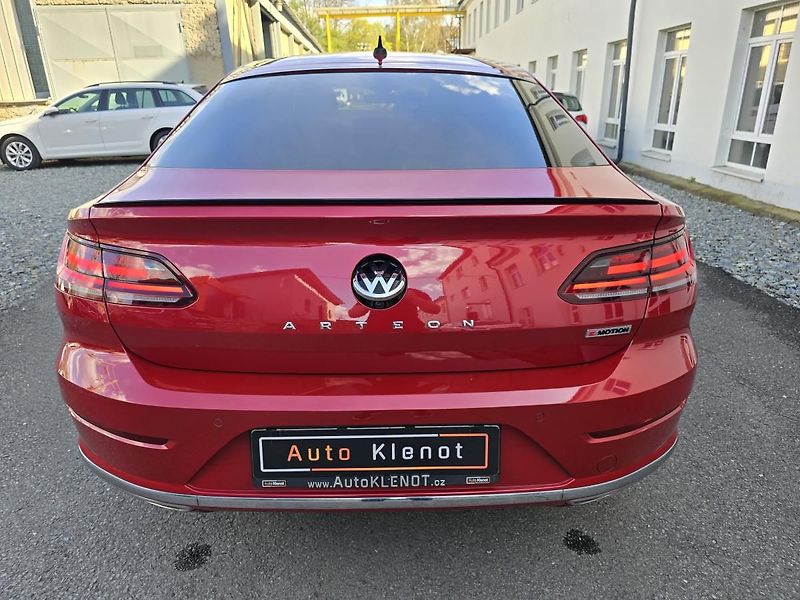 Volkswagen Arteon R-LINE 200kW KŮŽE NAVI KAMERA - fotka 6 z 49