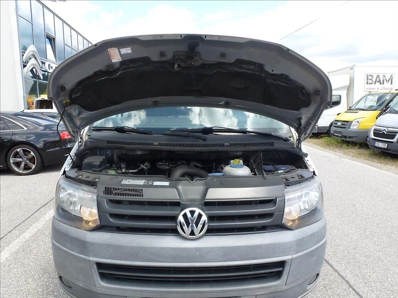 Volkswagen Transporter 2,0 TDI - fotka 31 z 31