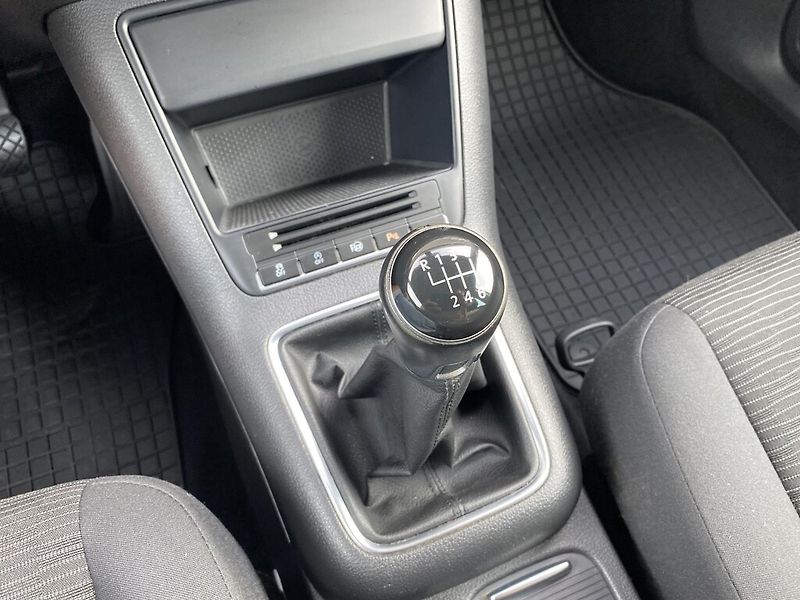 Volkswagen Tiguan 1,4 TSI 90 kW Trend & Fun - fotka 22 z 26