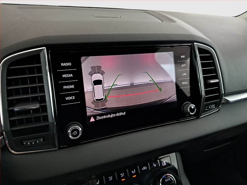 Škoda Karoq (2018) 1.5 TSI, Automat, ČR,1.maj - fotka 17 z 19