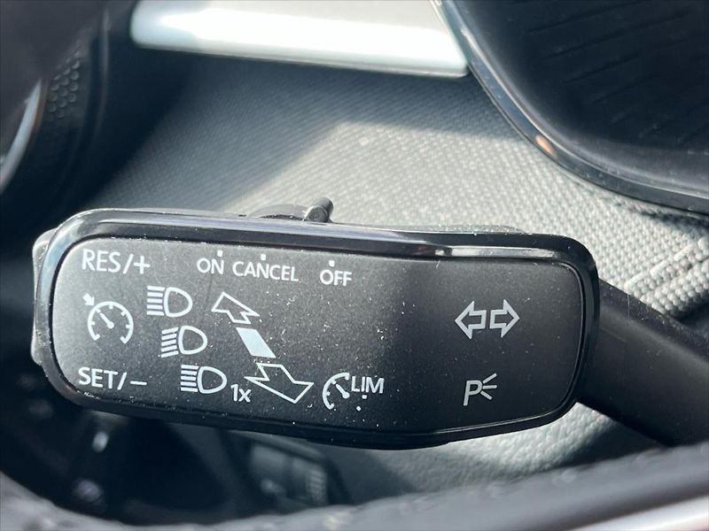 Škoda Fabia 1,0 TSi 85kW TOP SELECTION  IV - fotka 19 z 24