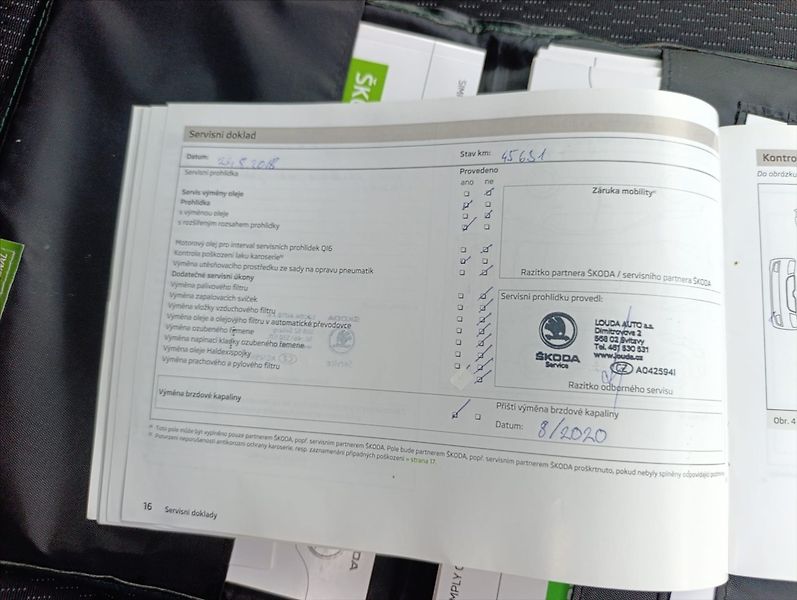 Škoda Rapid 1,2 TSi Aut.klima Navigace - fotka 34 z 38