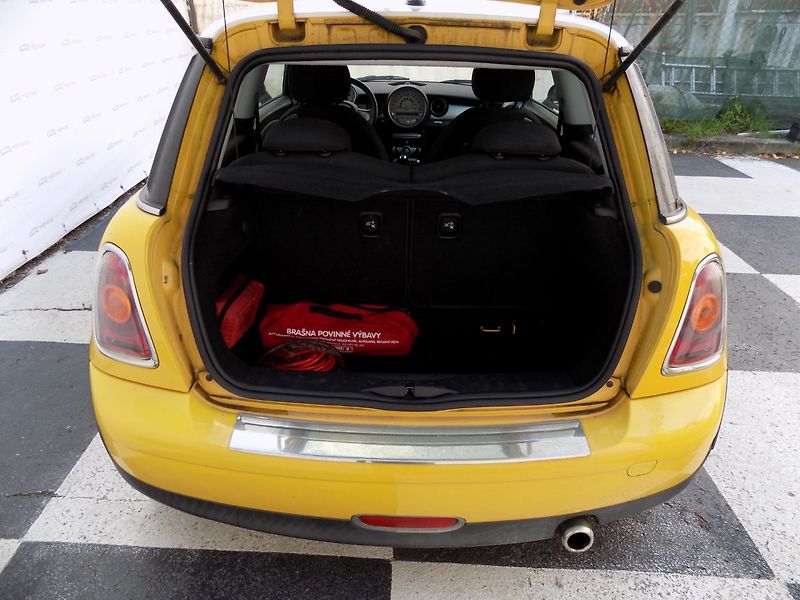 Mini Cooper (2007) 1.6i/Klimatizace/ - fotka 8 z 29