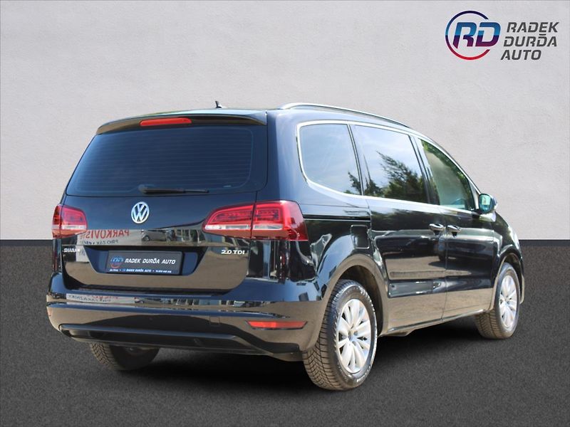 Volkswagen Sharan 2,0 TDI  NAVIGACE,TAŽNÉ - fotka 5 z 33