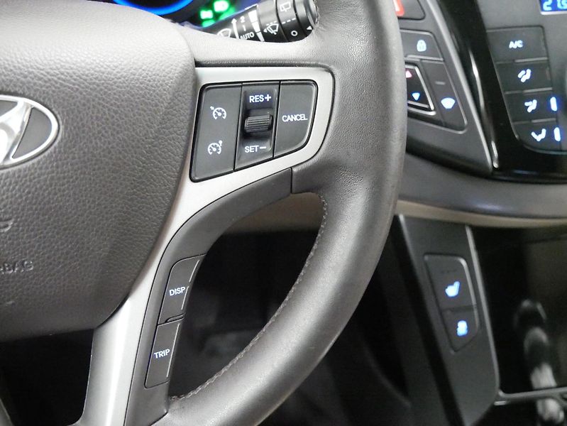 Hyundai i40 - fotka 16 z 26