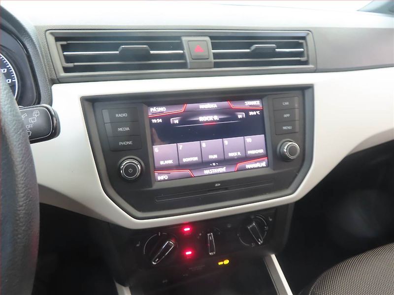 Seat Arona (2020) Xperience 1.0 TSI, ČR,1.maj - fotka 12 z 15
