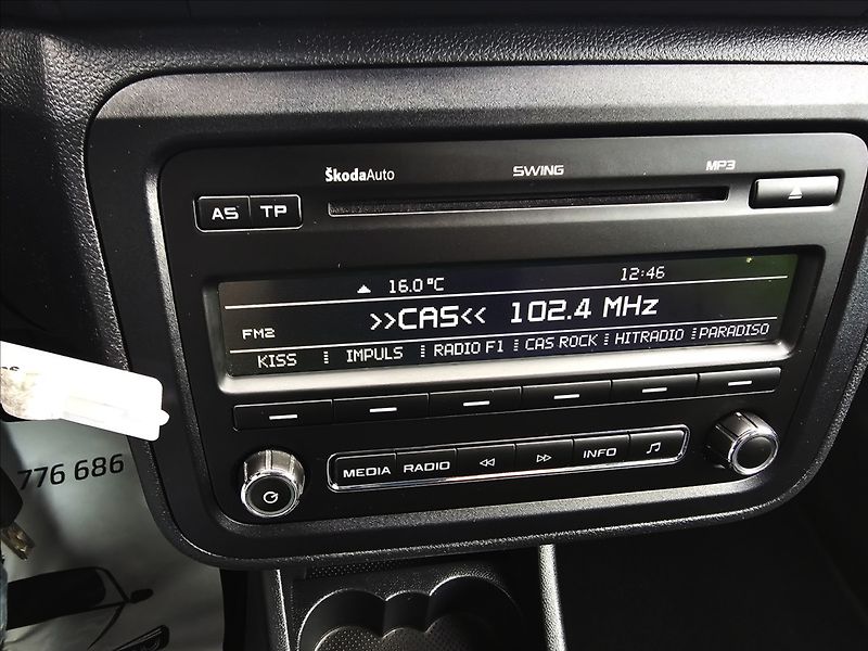 Škoda Fabia II 1,2 TSi 63KW Fresch ALU - fotka 19 z 49