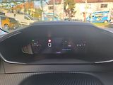 Peugeot 208 (2026) ALLURE 1.2 TURBO 100k MAN6 - náhled 13