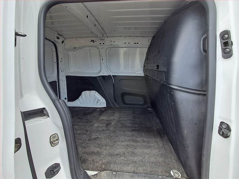 Toyota ProAce City (2021) 1.5 D4-D, ČR, 1Maj, DPH - fotka 13 z 15
