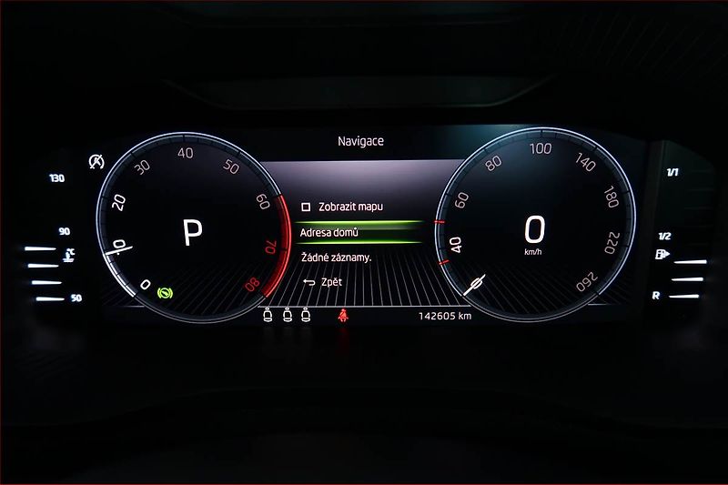 Škoda Karoq (2021) Sportline 1.5 TSI - fotka 11 z 23