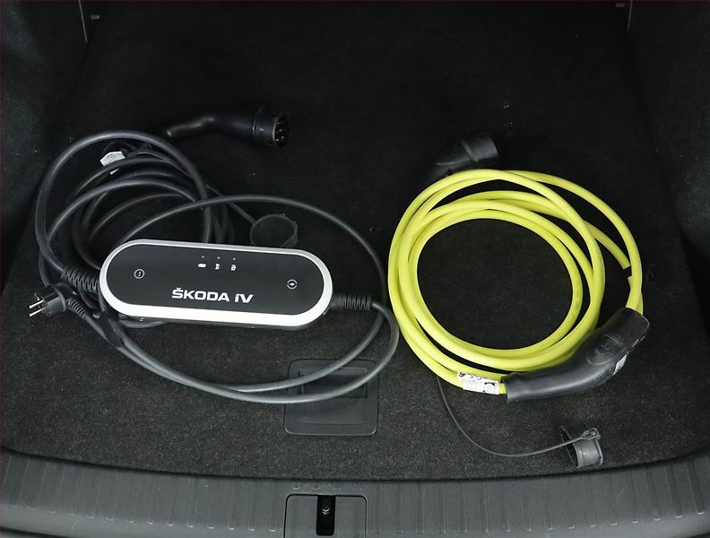 Škoda Enyaq (2023) iV 80 (82 kWh), SoH 93% - fotka 20 z 20