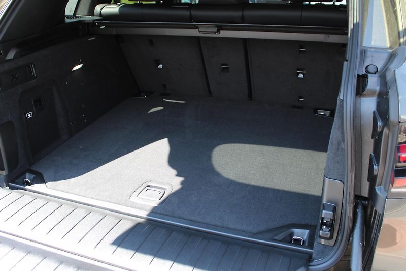 BMW X5 xDrive40d Mpaket - fotka 23 z 26