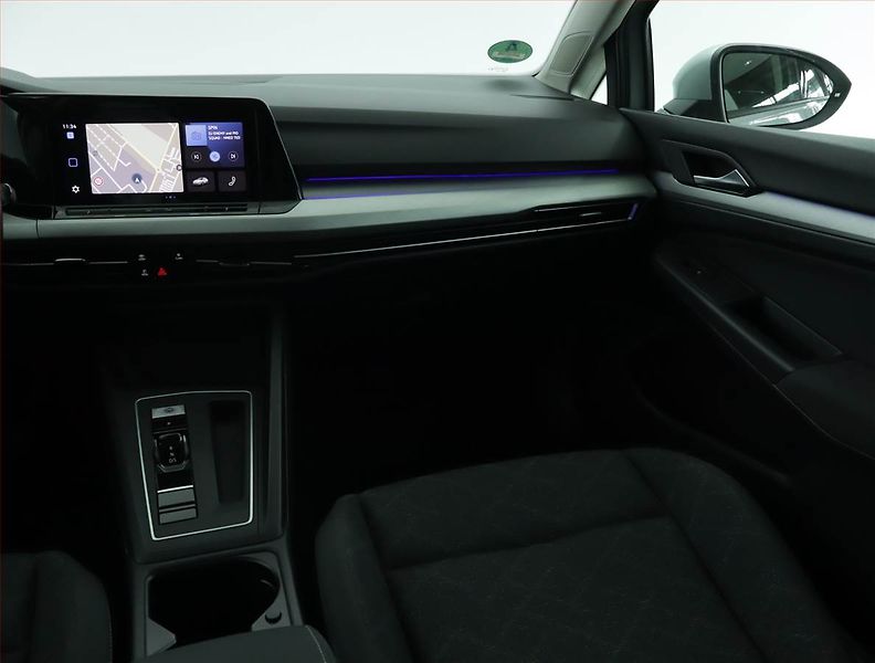 Volkswagen Golf (2022) Life 2.0 TDI, Automat - fotka 8 z 16