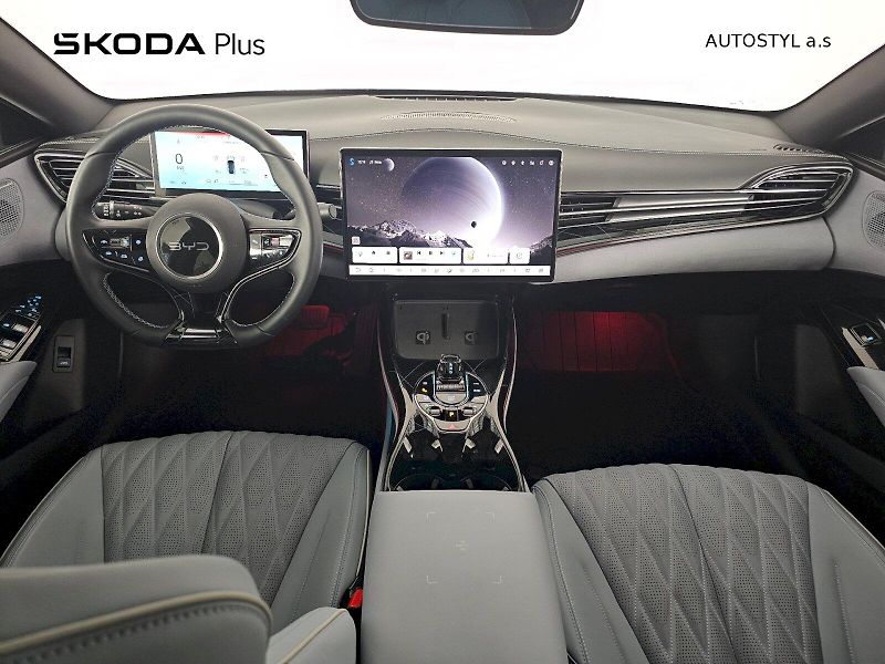BYD Seal (2025) 82,5kWh 313k DESIGN RWD - fotka 5 z 39